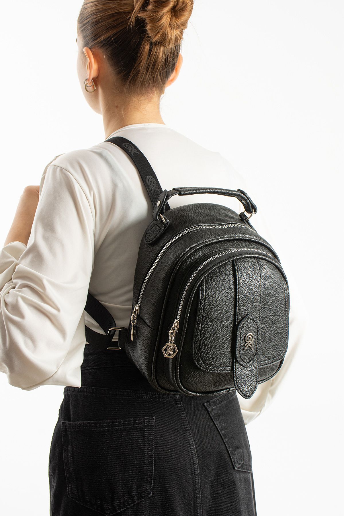 Çok Gözlü Mini Frank Sırt Çantası Siyah