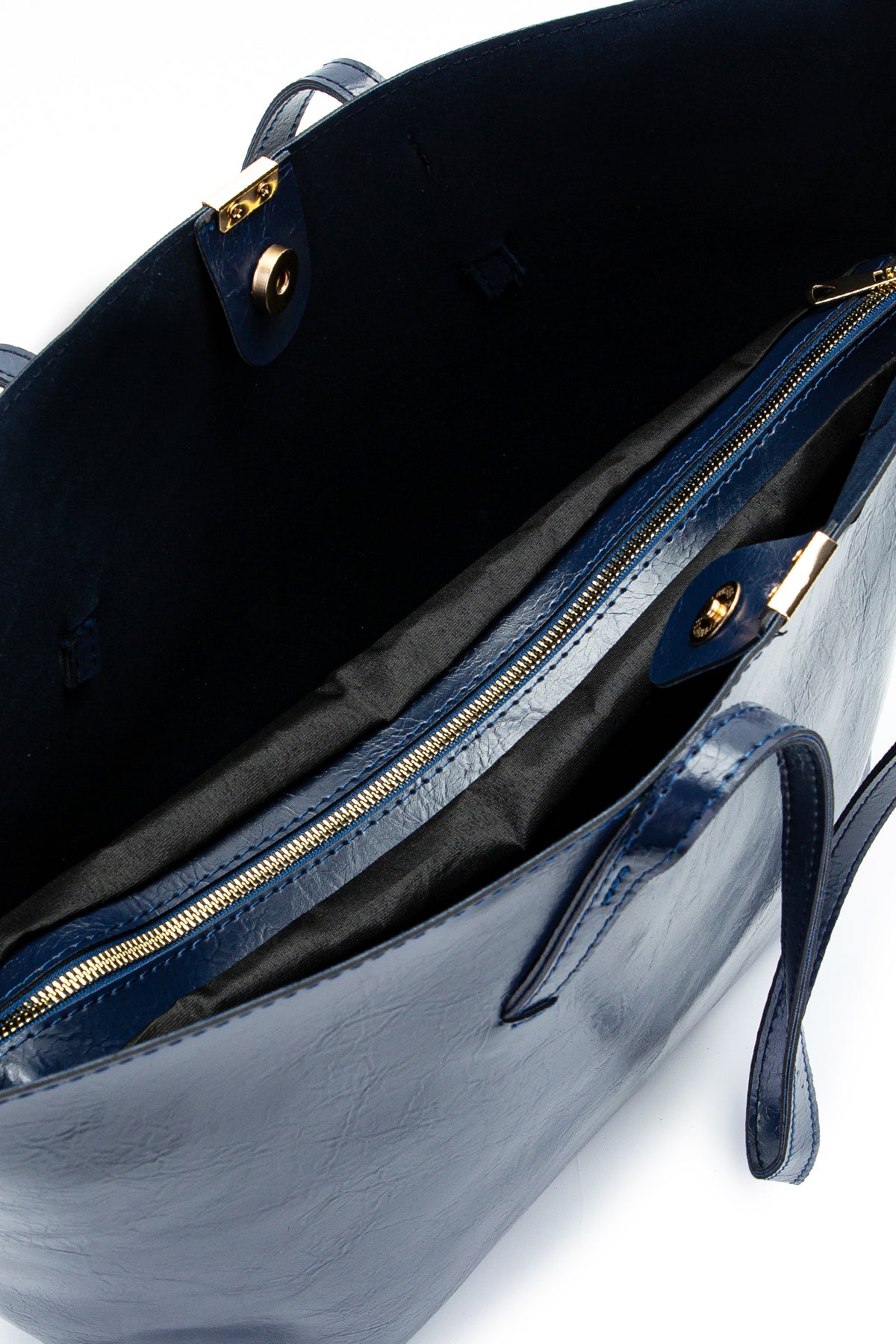 Metal Aksesuarlı Suni Deri Duran Kol Çanta Lacivert