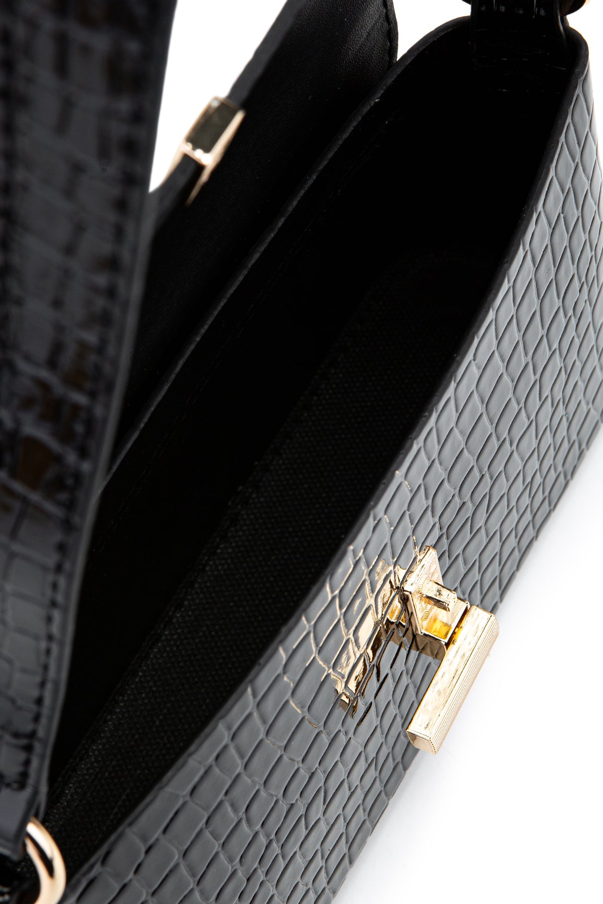 Kapaklı Baget Lara Kadın Kol Çanta Siyah Croco