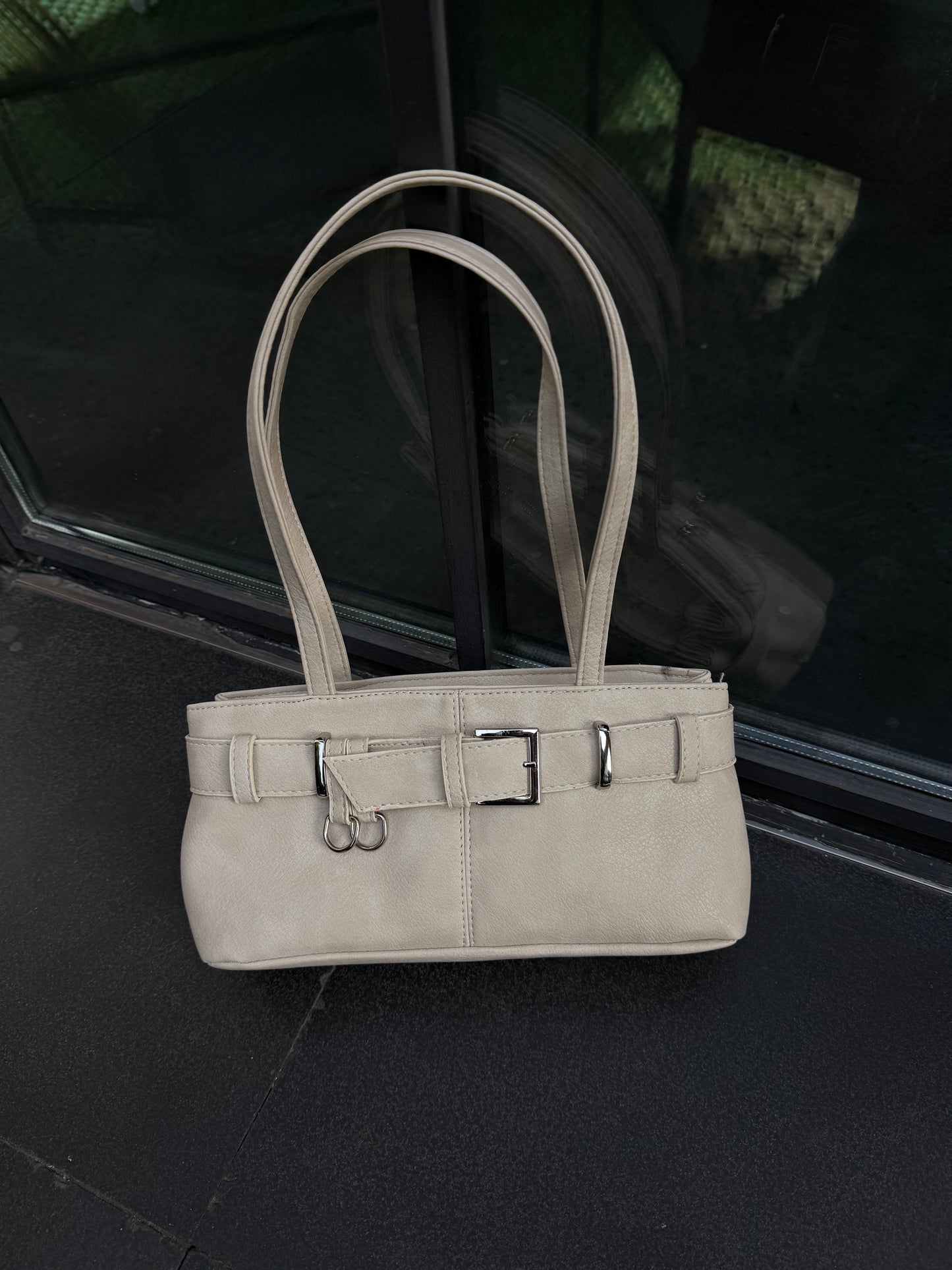 Kemer Detaylı Kadın Kol Çanta Birdy Krem