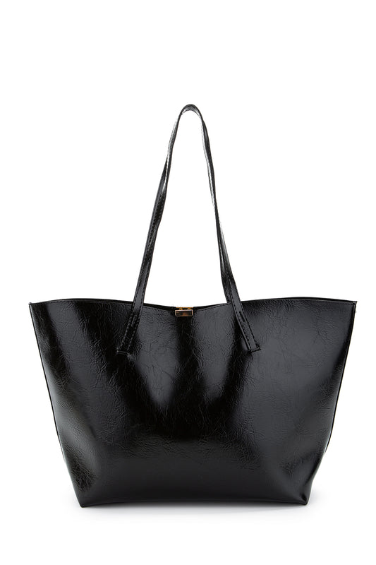 Metal Aksesuarlı Suni Deri Duran Kol Çanta Siyah