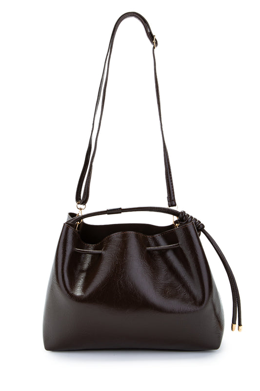 Büzgü Detaylı Yavru Çantalı Elin Kadın Çapraz Çanta Kahve