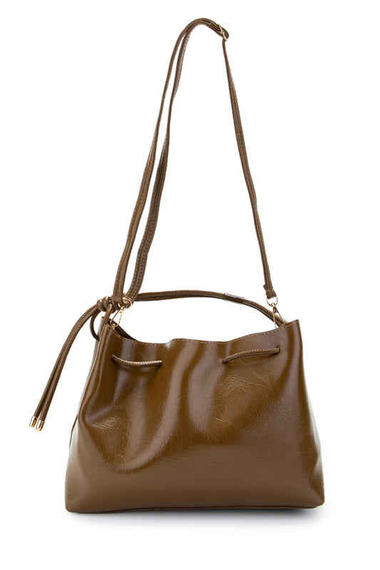 Büzgü Detaylı Yavru Çantalı Elin Kadın Çapraz Çanta Vizon