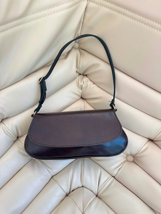 Kapak Detaylı Mini Baget Kadın Kol Çanta Betty Kahverengi