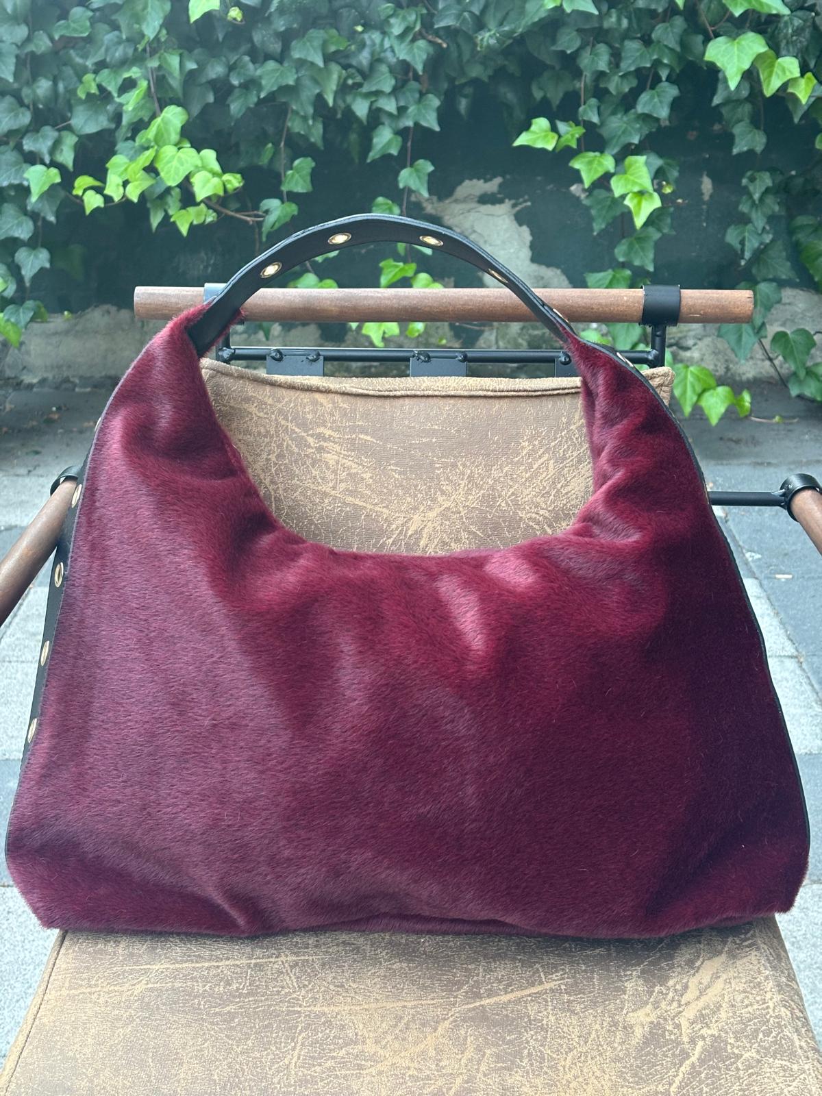 Peluş Dokulu Deri Detaylı Viona Kol Çanta Bordo